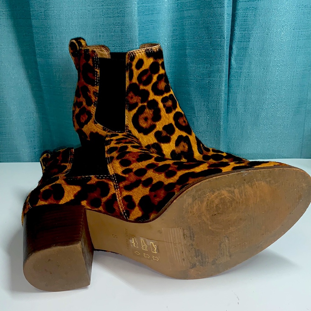 Madewell Regan boot in Leopard Calf Hair in EUC - Picture 6 of 10
